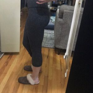 Lululemon low rise cropped leggings